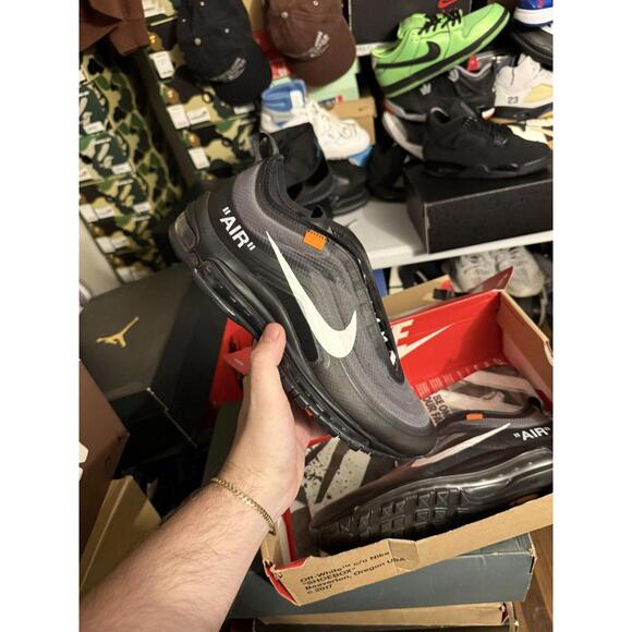 Njke off white airmax 97 sz 9.5